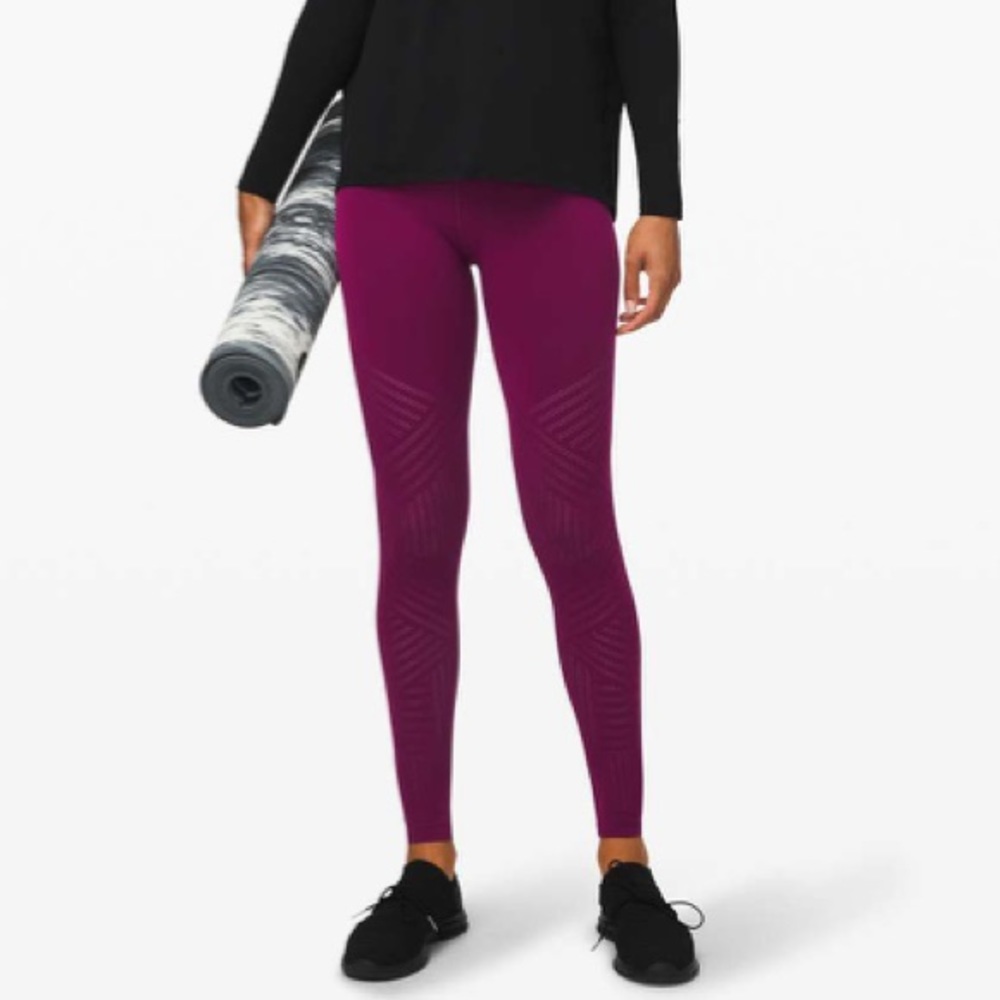 Lululemon Reveal Tight *Mesh Stripes in Marvel
